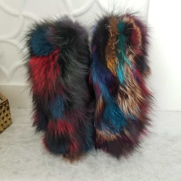 Multi-Color Fur boots 7 - Picture 5 of 14